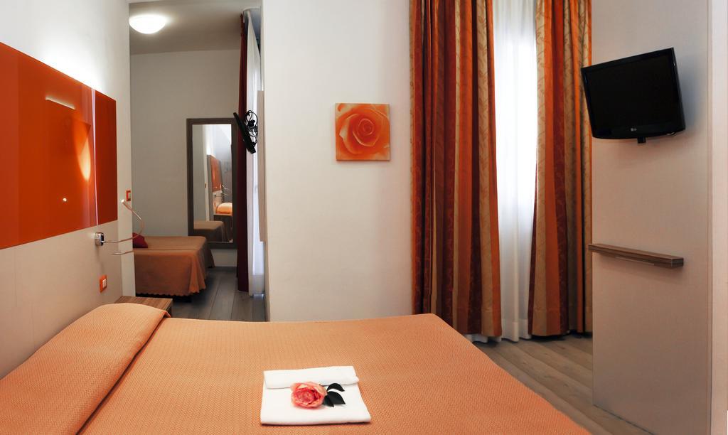 Hotel Venezia Caorle Extérieur photo